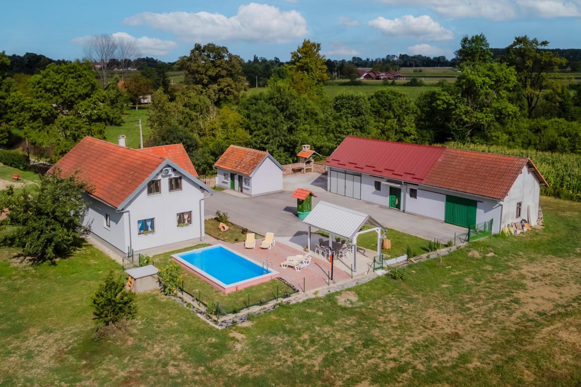 Holiday home Oasis Estate With Private Pool And Backyard Near Zagreb Velika Gorica